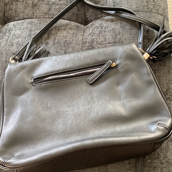 Just Fab Black Shoulder Purse - Picture 4 of 7